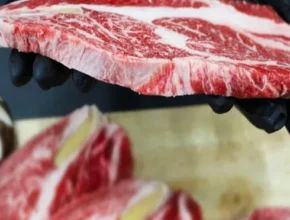 요즘 핫한 꽃등심 가격 비교