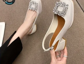 요즘 뜨는 숄 노엘 청키솔 여성 샌들 핫 아이템