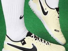 요즘 뜨는 풋살화 가성비 좋은 제품